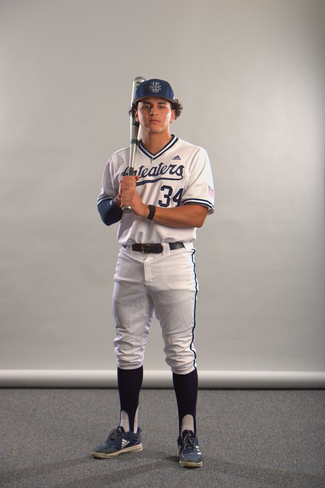 Athlete profile featured image number 1 of 8