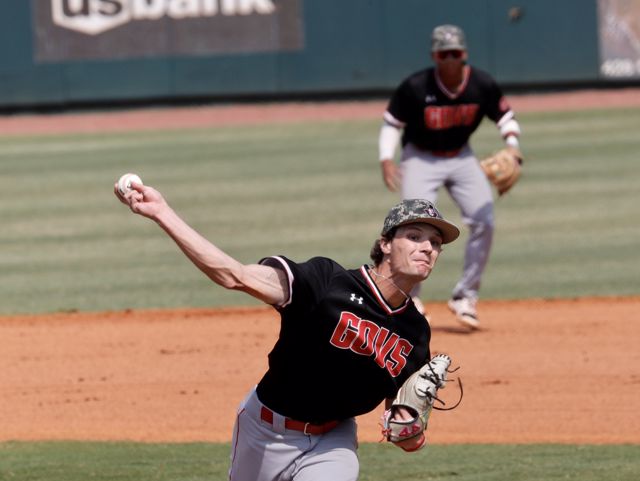 Athlete profile featured image number 3 of 5