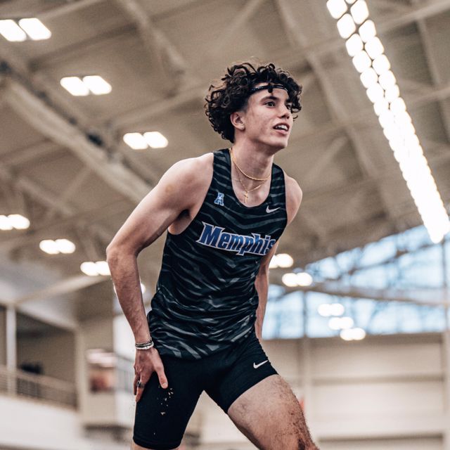 Athlete profile featured image number 2 of 5