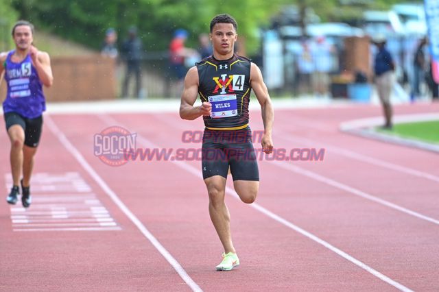 Athlete profile featured image number 1 of 4