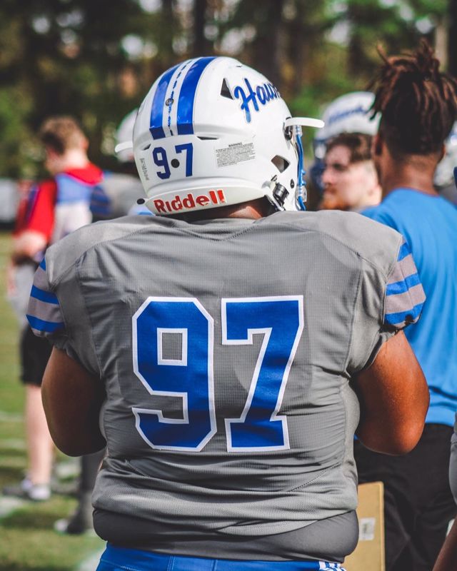 Athlete profile featured image number 1 of 4