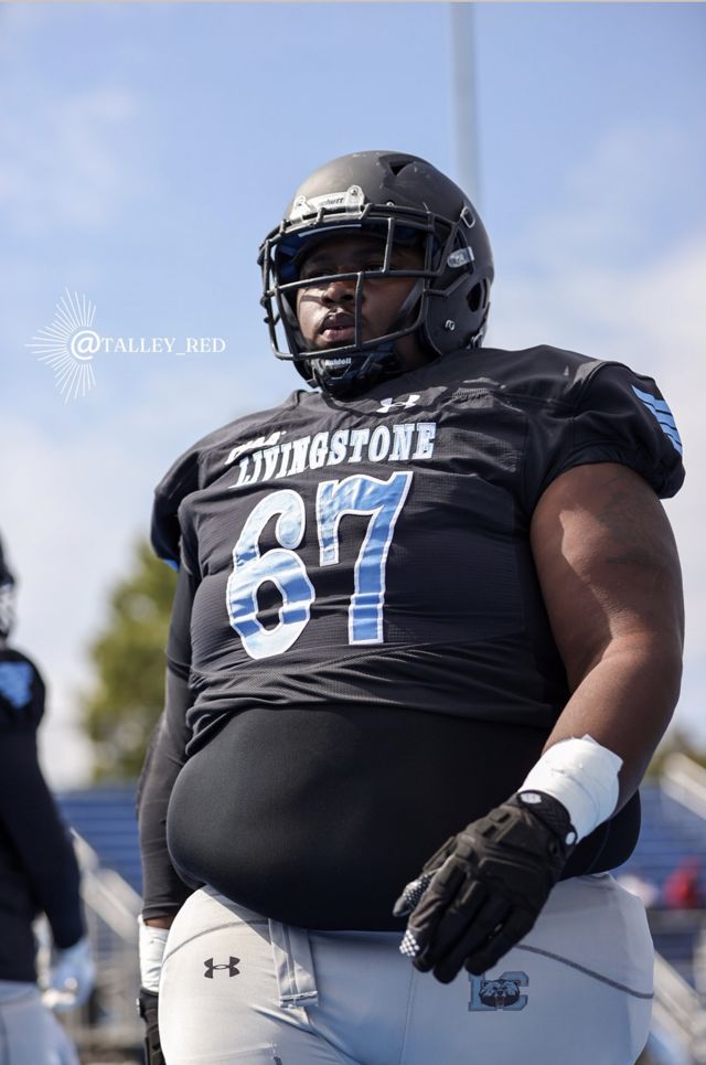 Athlete profile featured image number 2 of 4