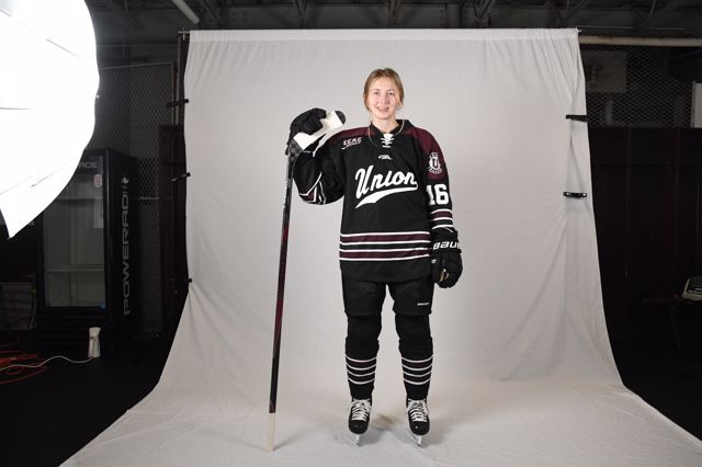 Athlete profile featured image number 1 of 4