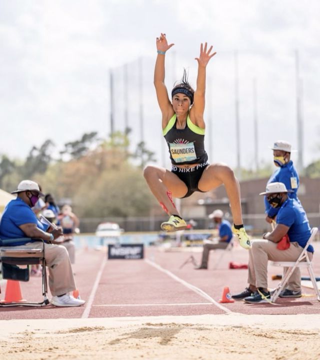 Athlete profile featured image number 2 of 5