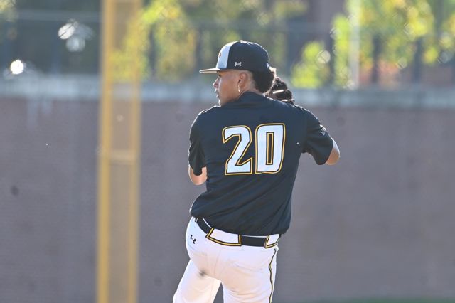 Athlete profile featured image number 2 of 5
