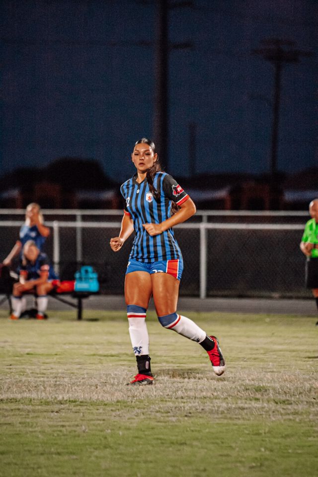 Athlete profile featured image number 2 of 4