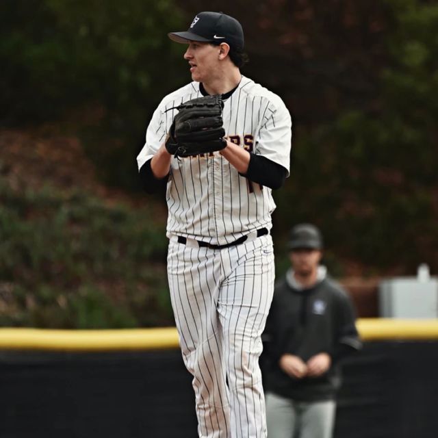 Athlete profile featured image number 2 of 5