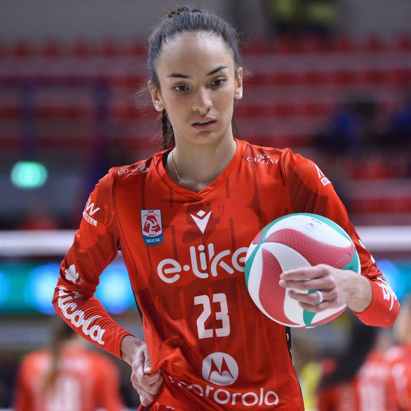 Melanie Parra athlete profile head shot