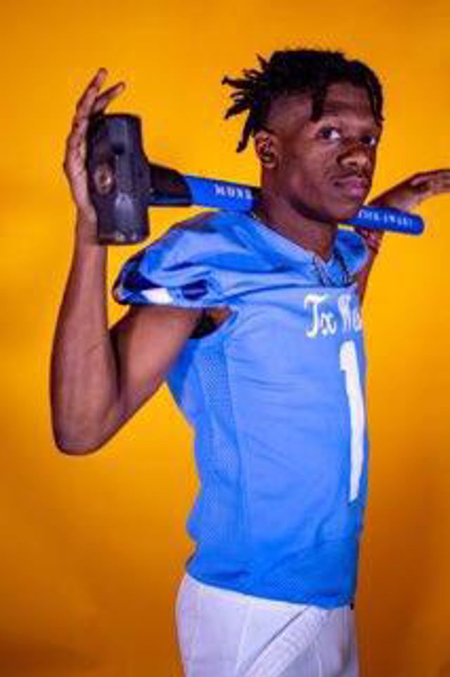 Athlete profile featured image number 7 of 9