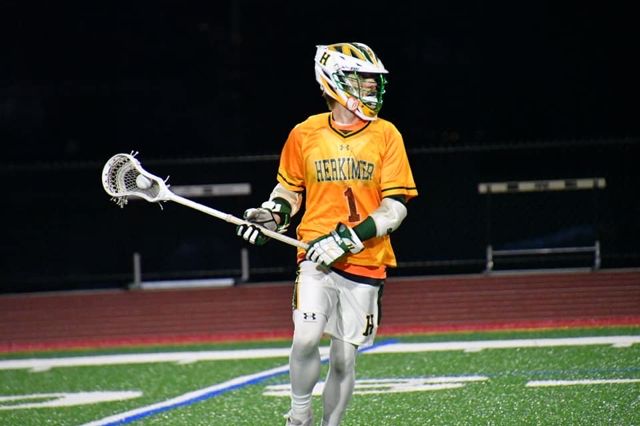 Athlete profile featured image number 1 of 4