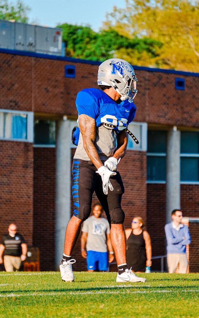 Athlete profile featured image number 2 of 5