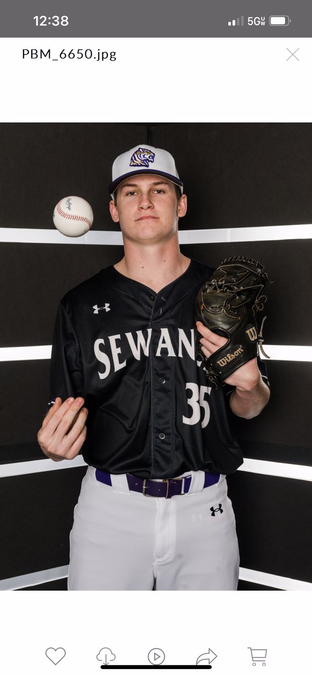 Athlete profile featured image number 1 of 4