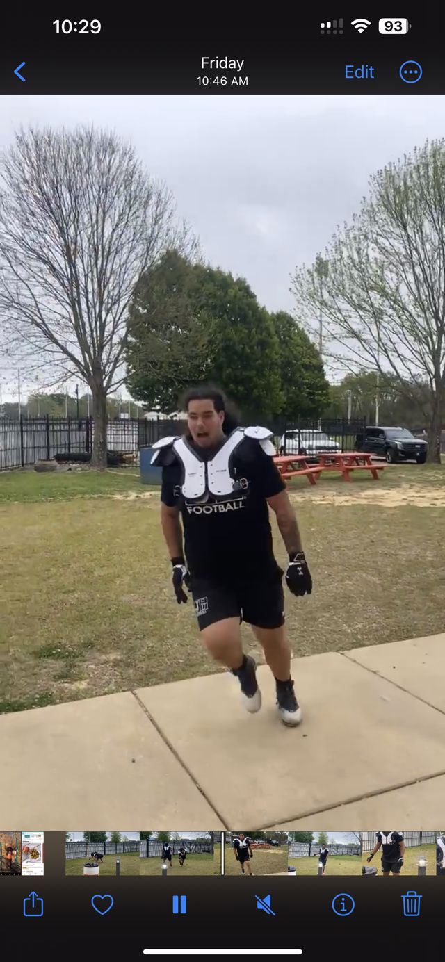 Athlete profile featured image number 6 of 10