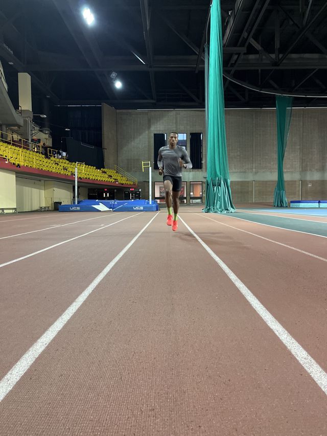Athlete profile featured image number 1 of 5