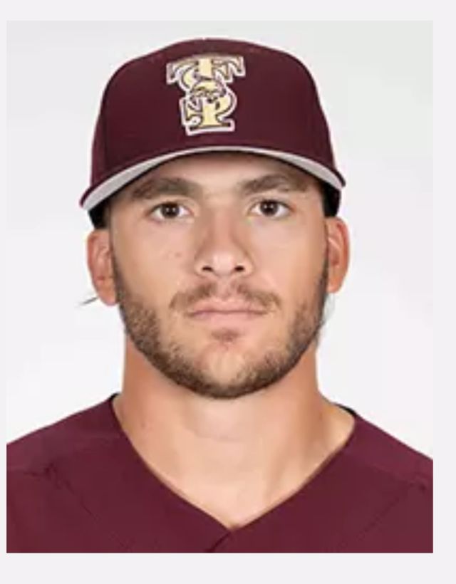 Athlete profile featured image number 5 of 6