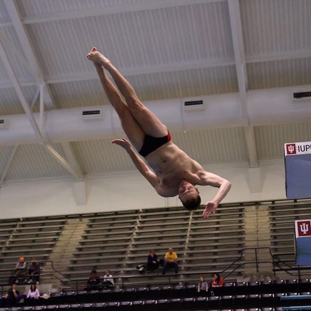 Athlete profile featured image number 1 of 4