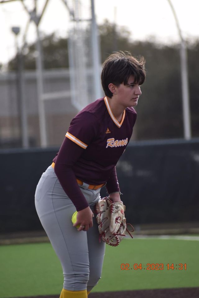 Athlete profile featured image number 4 of 5
