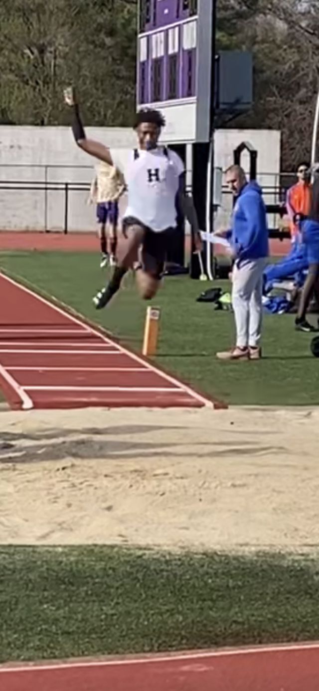 Athlete profile featured image number 3 of 4