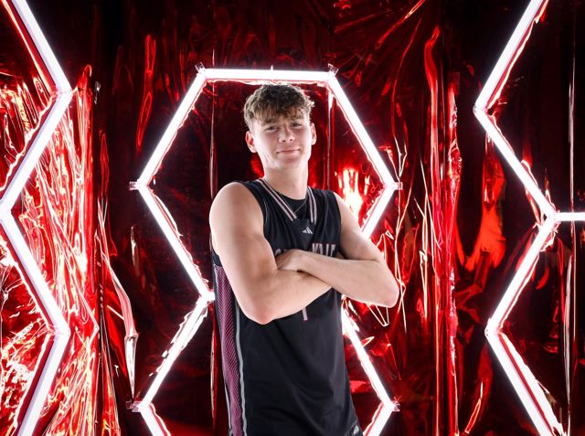 Athlete profile featured image number 2 of 7