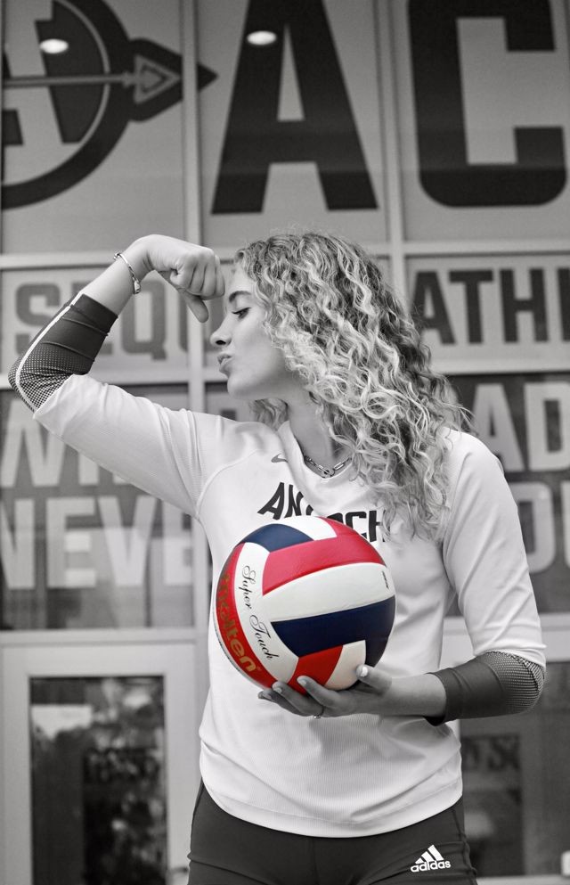 Athlete profile featured image number 1 of 10