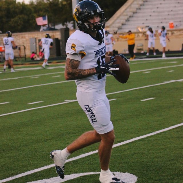 Athlete profile featured image number 7 of 8