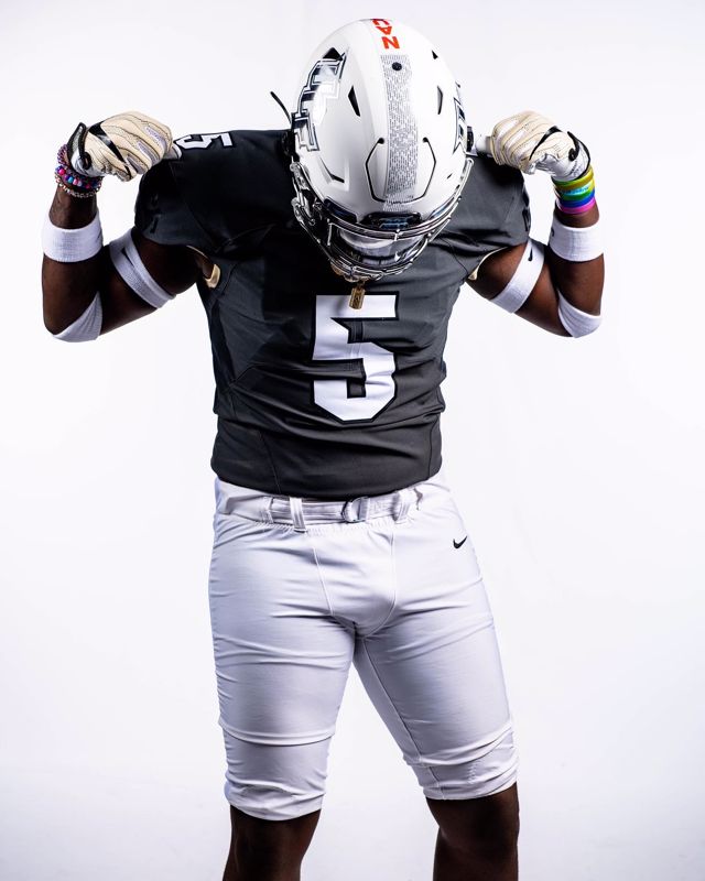 Athlete profile featured image number 10 of 10