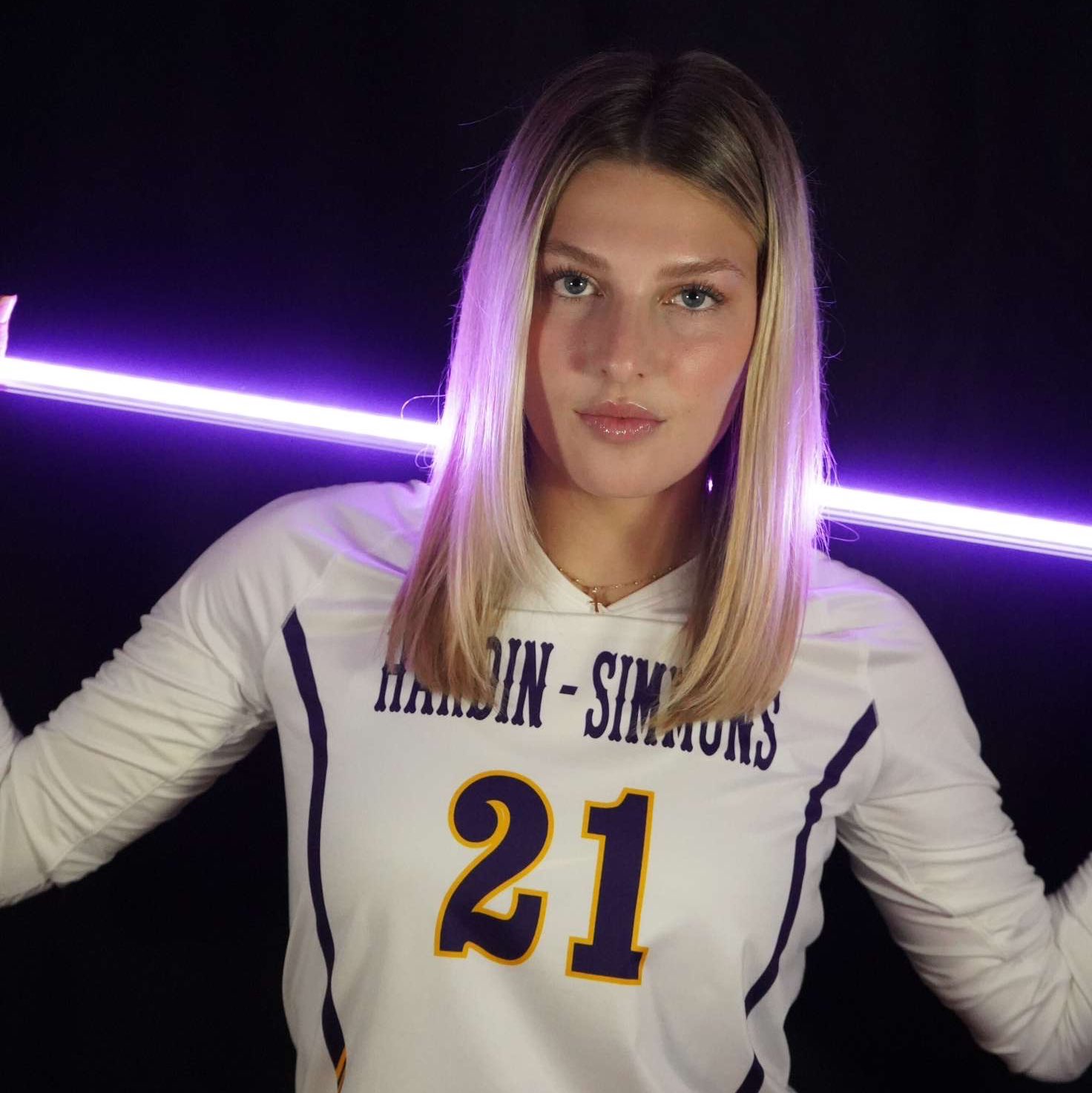 Abigail Allen athlete profile head shot