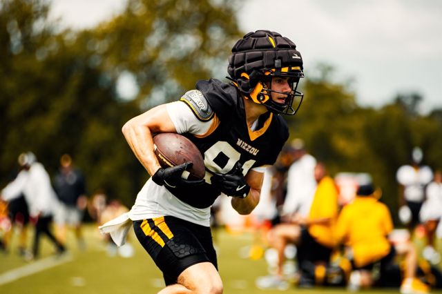 Athlete profile featured image number 1 of 4