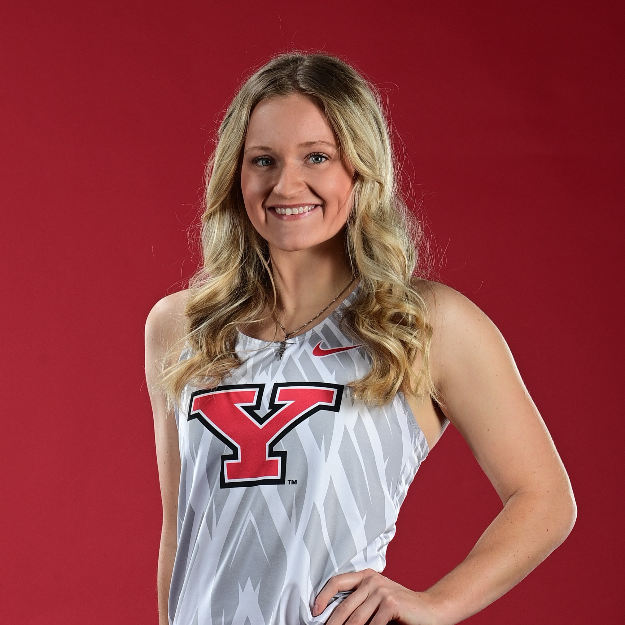 Teddi Kinsey athlete profile head shot