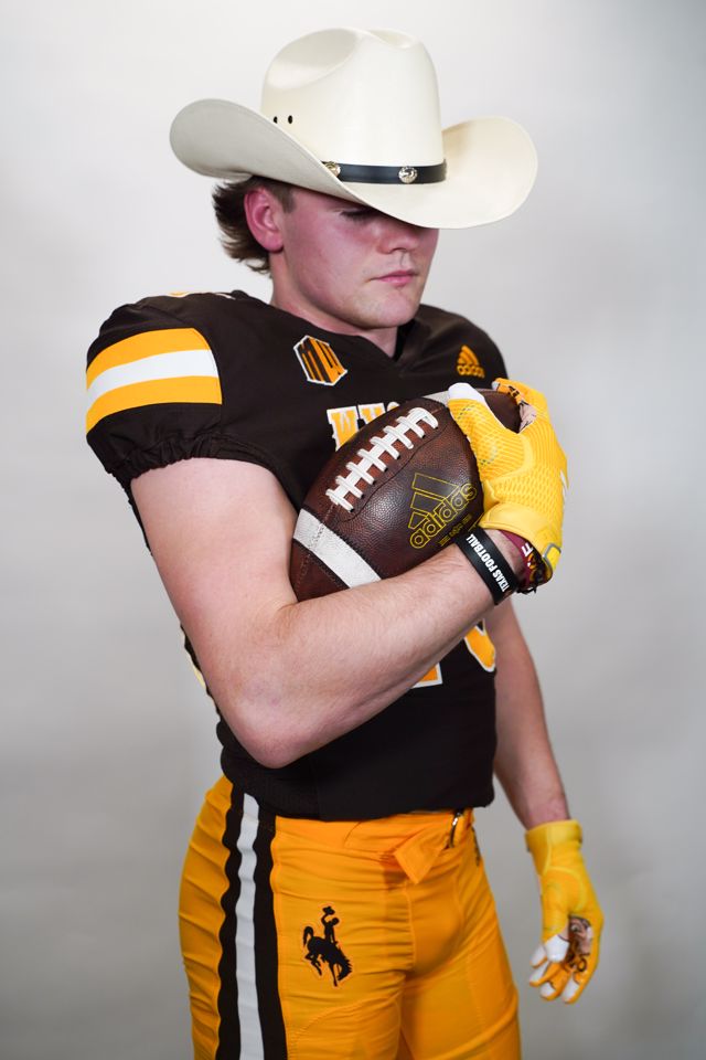 Athlete profile featured image number 2 of 6