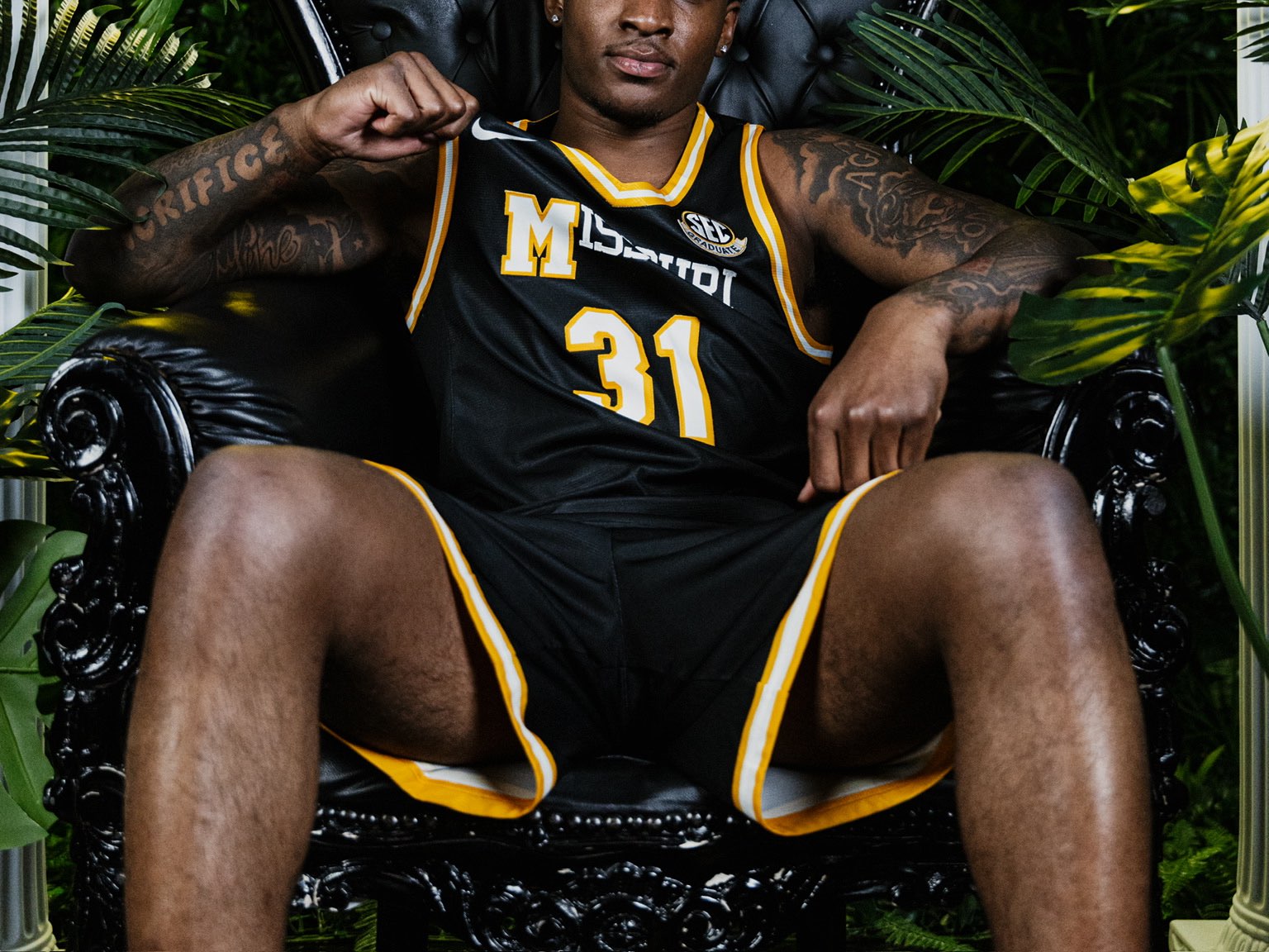 Kennard Davis athlete profile head shot