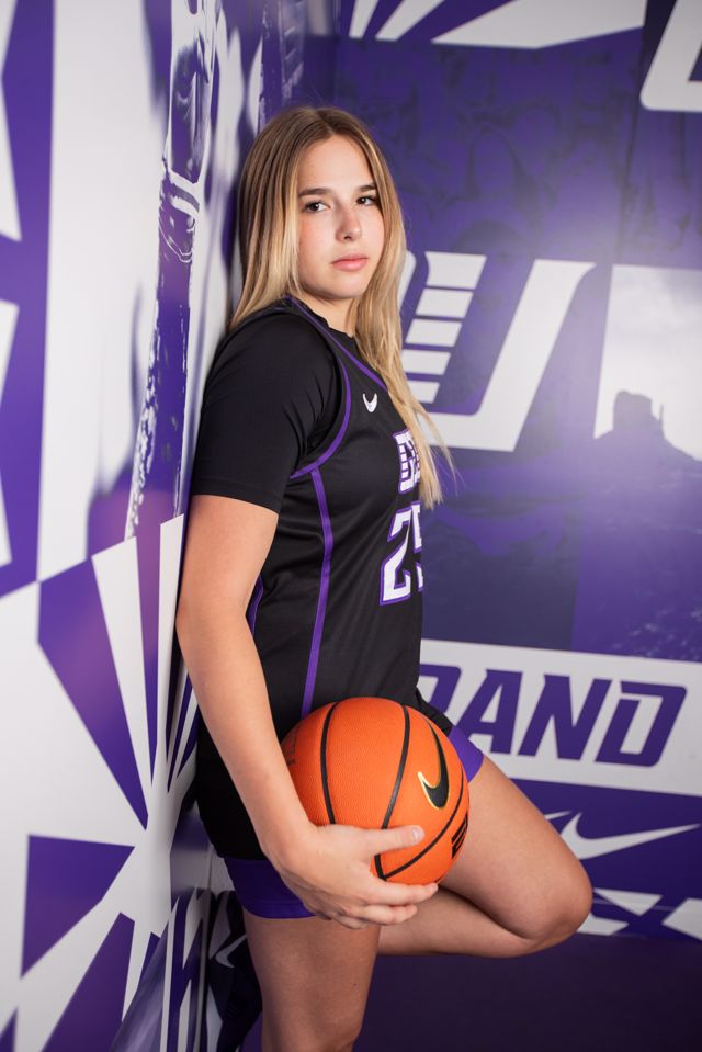 Athlete profile featured image number 1 of 4