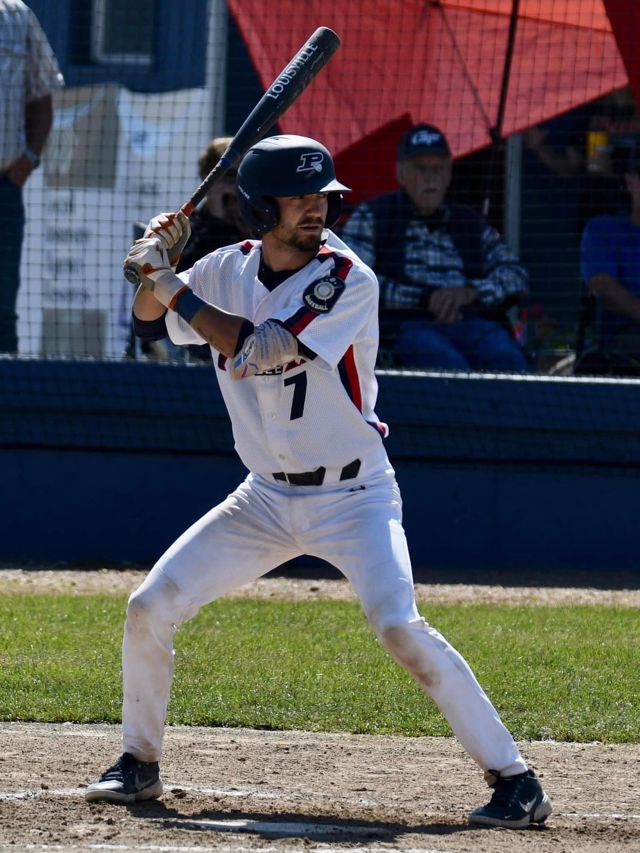 Athlete profile featured image number 2 of 4