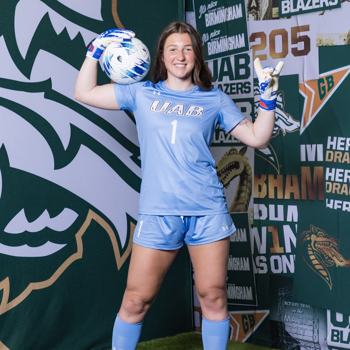 Leah Parsons athlete profile head shot