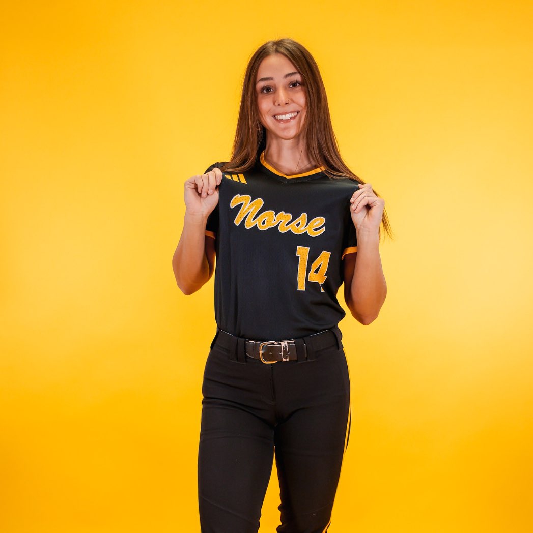 Alexis Morris athlete profile head shot