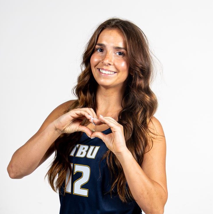 Katie Holloway athlete profile head shot