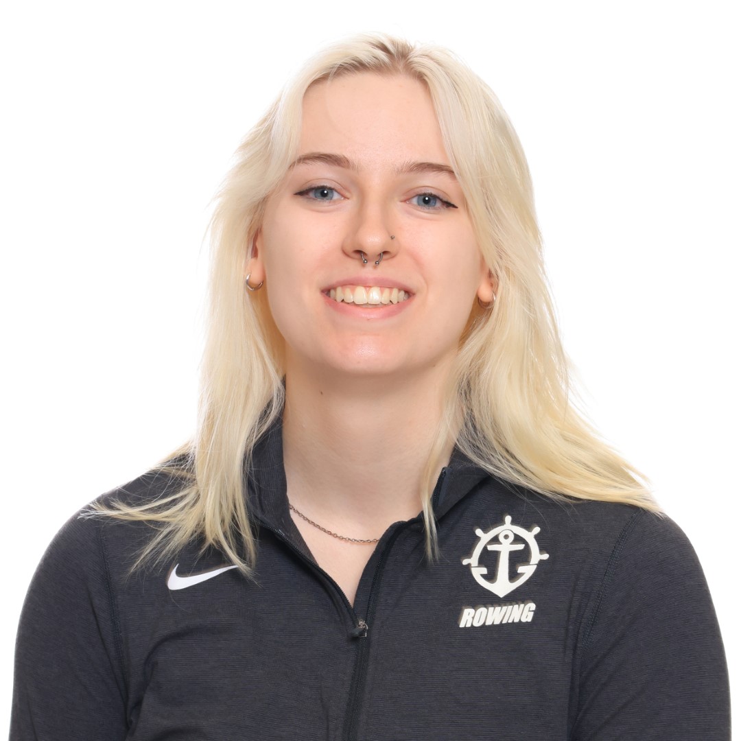 Elizabeth Adams athlete profile head shot