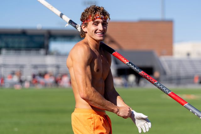 Athlete profile featured image number 5 of 9