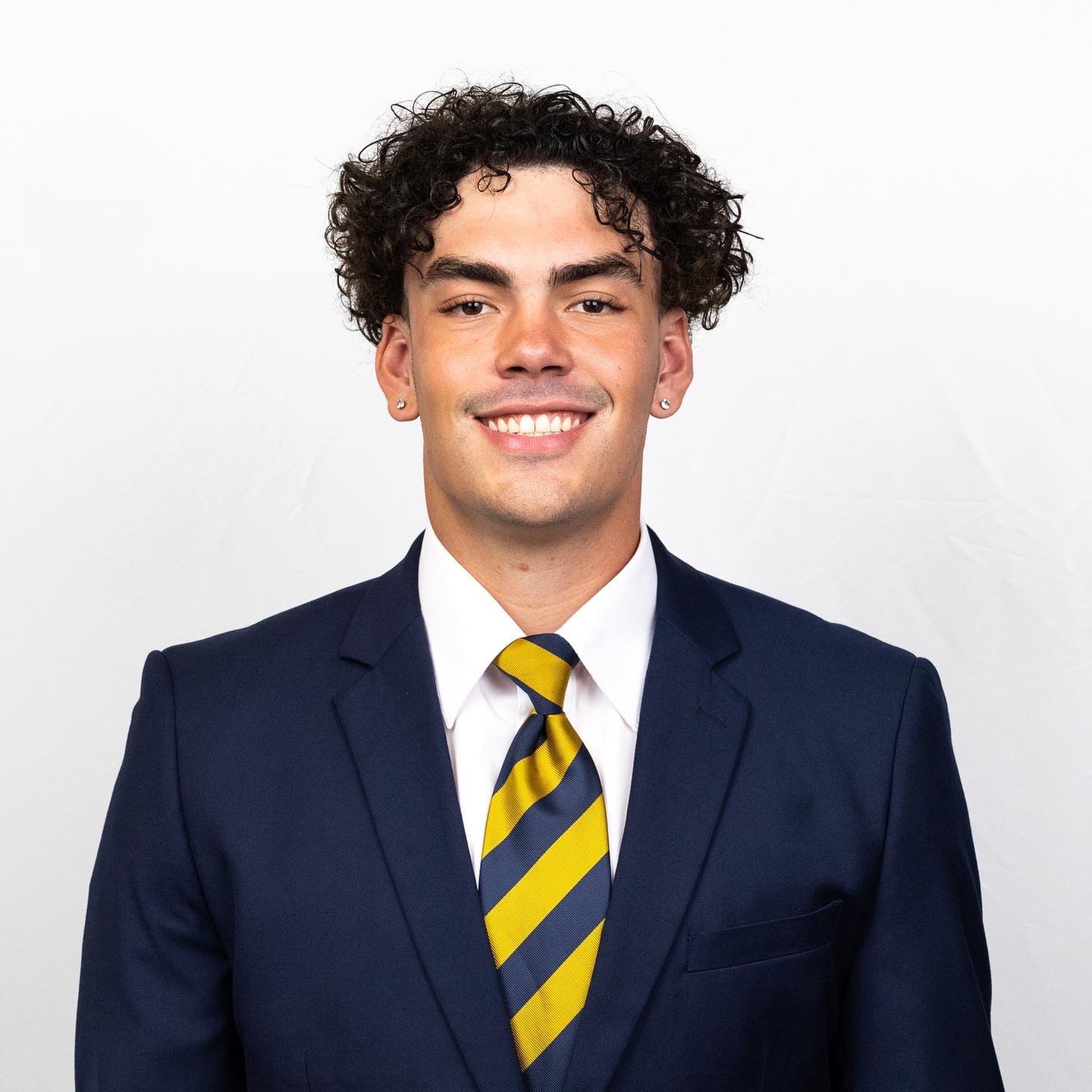 Elijah Mojarro athlete profile head shot
