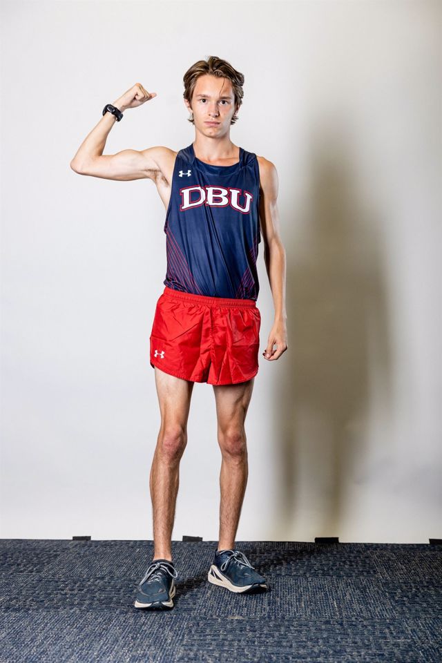 Athlete profile featured image number 1 of 4