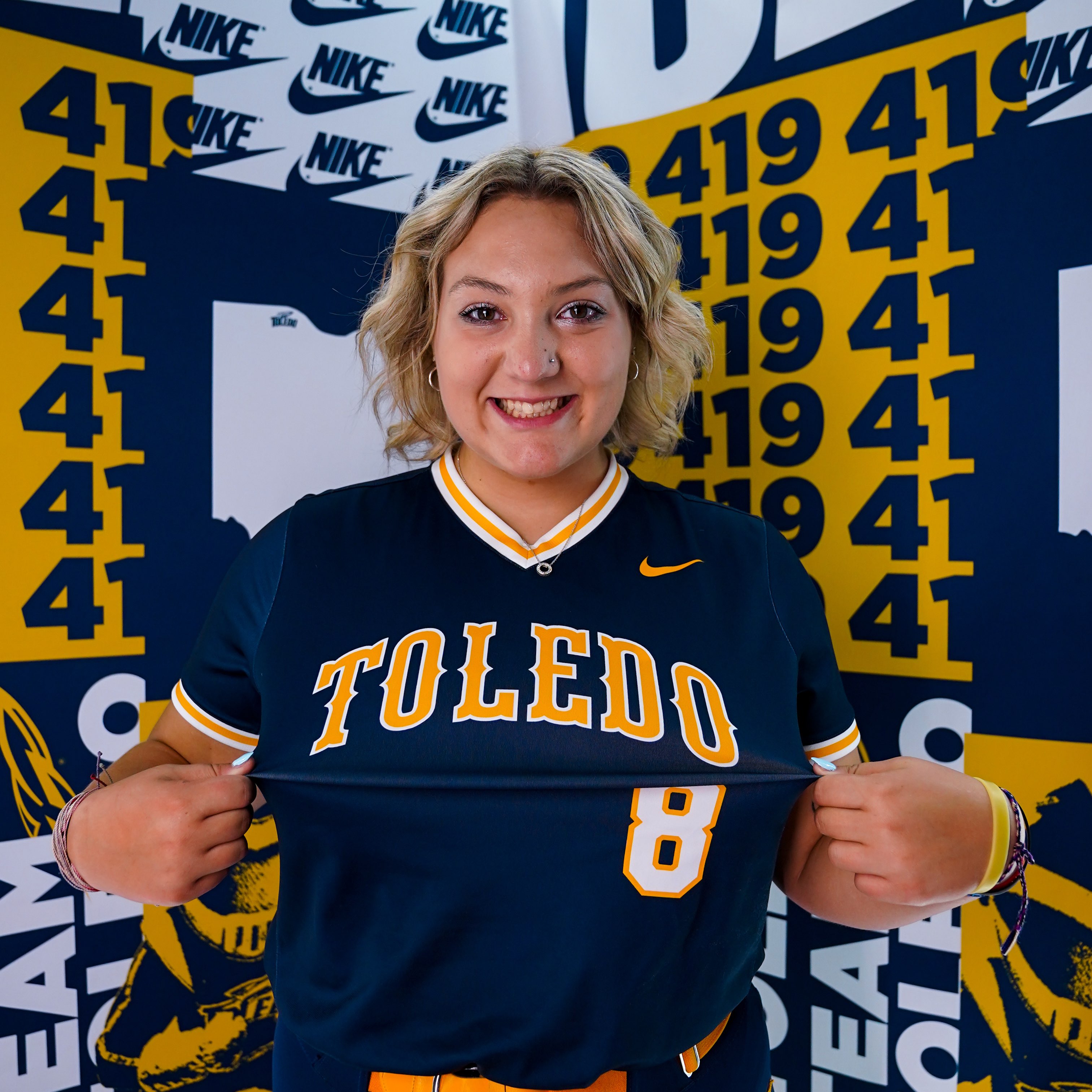 Jenna Bloomfield athlete profile head shot
