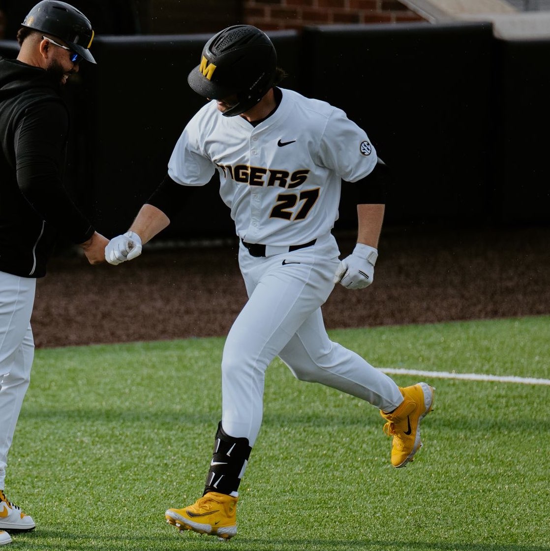 Kam Durnin athlete profile head shot