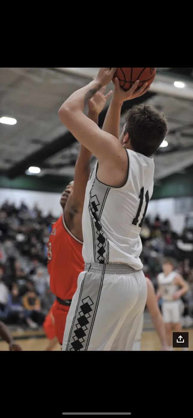 Athlete profile featured image number 4 of 5