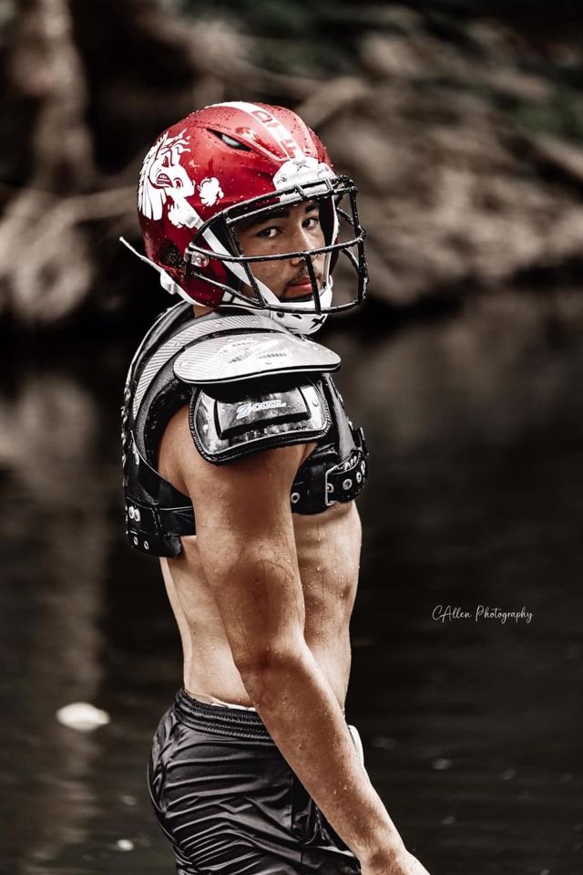 Athlete profile featured image number 3 of 4