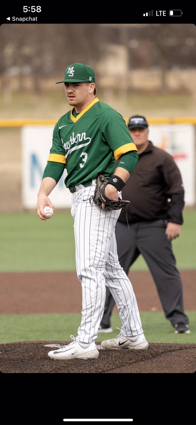Athlete profile featured image number 4 of 4