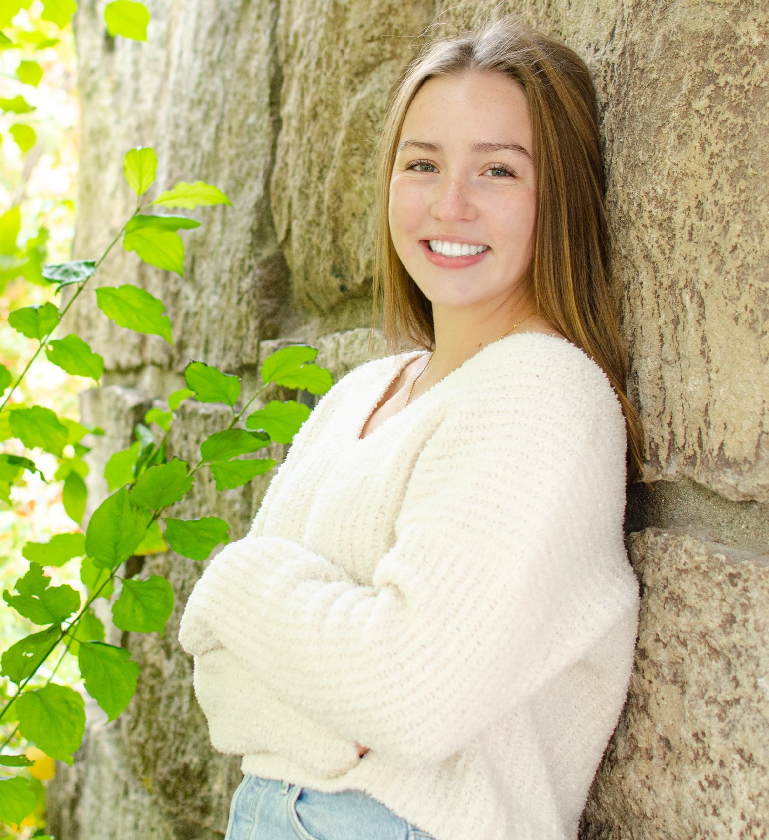 Eva Lowder athlete profile head shot