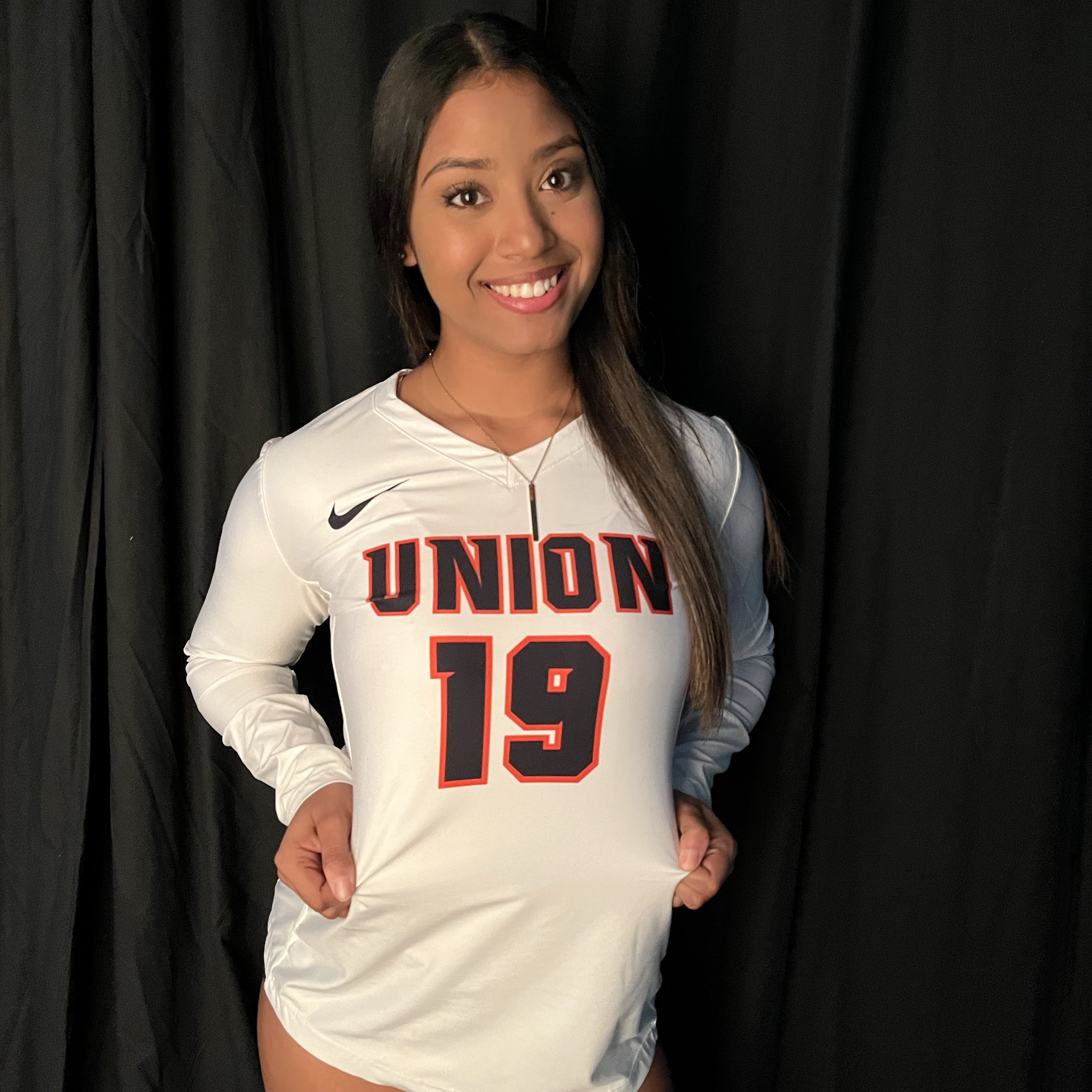 Nicole Almestica Alvarez athlete profile head shot