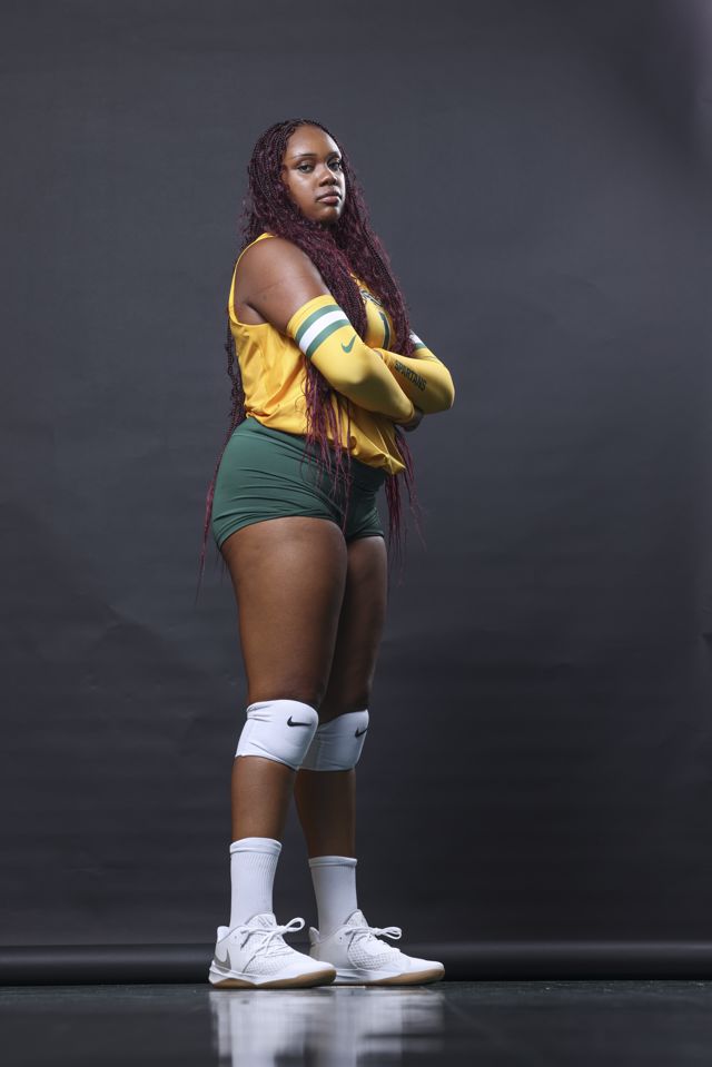 Athlete profile featured image number 1 of 7