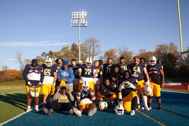 Athlete profile featured image number 2 of 4