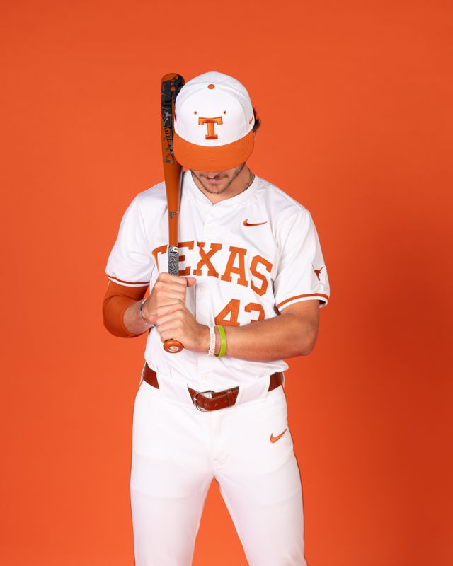 Athlete profile featured image number 1 of 5